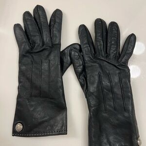 Elegant Black Leather Coach Gloves